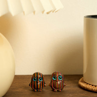 Buddha Gift 2Pcs Mini Rainbow Eucalyptus Penguin Carved Creativity Decoration