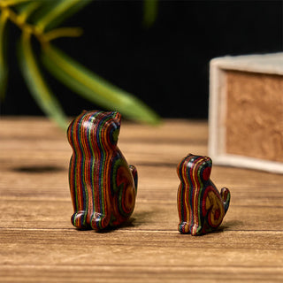 Buddha Gift 2Pcs Mini Rainbow Eucalyptus Sitting Cat Carved Reduce Stress Decoration