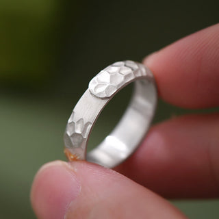 Buddha Gift 999 Sterling Silver Hammer Pattern Om Mani Padme Hum Balance Ring