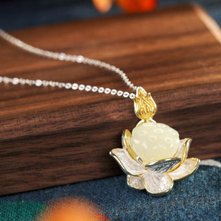 Buddha Gift White Jade Lotus Flower Happiness Necklace