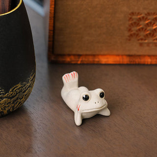 Buddha Gift Mini Small Praying Frog Ceramic Wealth Prosperity Home Tea Pet Figurine Decoration