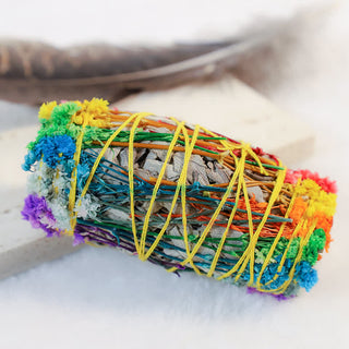 Buddha Gift Colorful Daisy Red Rose Flowers Smudge Stick for Home Cleansing Incense Healing Meditation Smudge Sticks Rituals Set