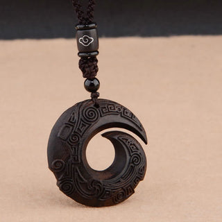 Buddha Gift Small Leaf Red Sandalwood Ebony Wood One's Luck Improves Design Patern Protection Necklace Pendant