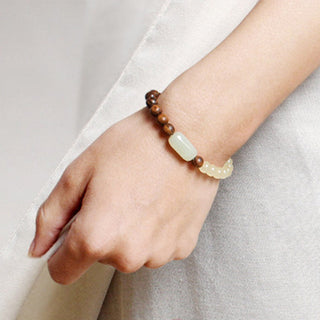 Buddha Gift  Jade Sandalwood Luck Abundance Bracelet