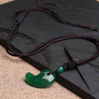 Buddha Gift Red Agate Green Agate Moon Pattern Confidence Calm Necklace