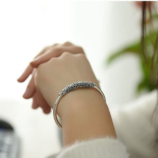 Buddha Gift Om Mani Padme Hum Engraved Peace Cuff Bracelet Bangle