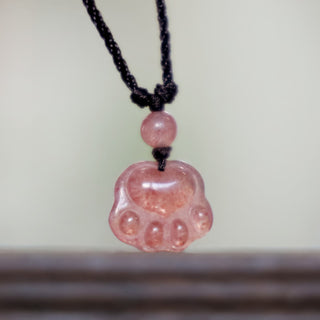 Buddha Gift Strawberry Quartz Lovely Cat Paw Claw Healing Necklace Pendant