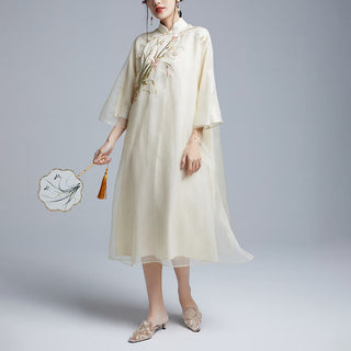 Buddha Gift 100% Mulberry Silk 6 Momme Dress Vintage Flower Butterfly Embroidery Qipao Dress Women's Cheongsam Dress