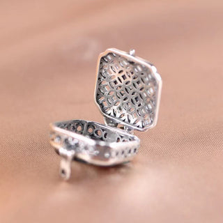 Buddha Gift Koi Fish Lotus Copper Coins Luck Ghau Prayer Box Necklace Pendant