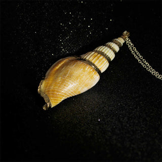Buddha Gift Natural Shankha Conch Shell Seashell Lucky Necklace Pendant