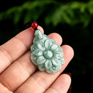 Buddha Gift Natural Jade Kalanchoe blossfeldiana Flower Pattern Luck Necklace Pendant