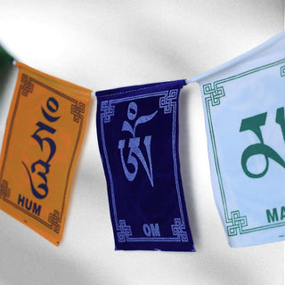 Buddha Gift Tibetan Om Mani Padme Hum Gift Bundle