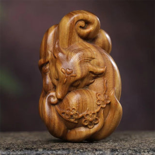 Buddha Gift Mini Nine Tailed Fox Green Sandalwood Peace Decoration Car Hanging Decoration