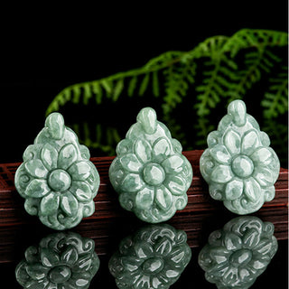 Buddha Gift Natural Jade Kalanchoe blossfeldiana Flower Pattern Luck Necklace Pendant