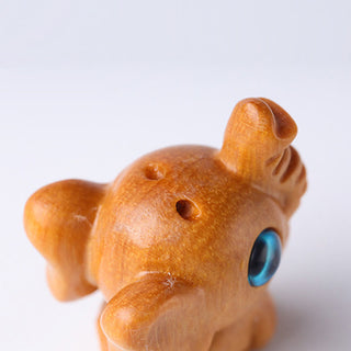 Buddha Gift Sandalwood Small Leaf Red Sandalwood Green Sandalwood Lucky Mini Elephant Carved Protection Decoration