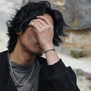 Buddha Gift Tibet Om Mani Padme Hum Engraved Focus Cuff Bracelet Bangle