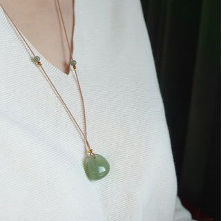 Buddha Gift Natural Jade Luck Prosperity Necklace Pendant (Random Color)