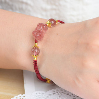 Buddha Gift Natural Strawberry Crystal Pixiu Charm Lucky Red String Bracelet