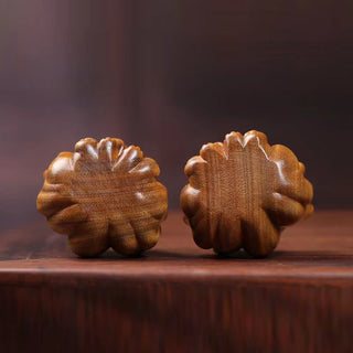 Buddha Gift Mini Nine Tailed Fox Ivory Fruit Sandalwood Green Sandalwood Blessing Decoration