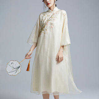 Buddha Gift 100% Mulberry Silk 6 Momme Dress Vintage Flower Butterfly Embroidery Qipao Dress Women's Cheongsam Dress