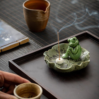 Buddha Gift Leaf Meditation Frog Pattern Healing Ceramic Incense Burner Decoration
