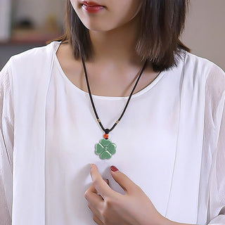 Buddha Gift Natural Lucky Four Leaf Clover Jade Prosperity Necklace Pendant