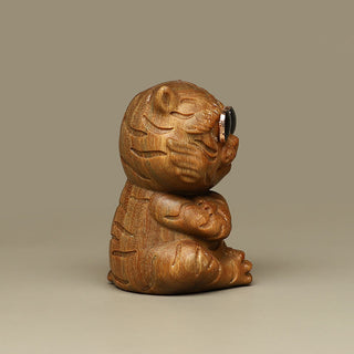 Buddha Gift Small Green Sandalwood Tiger Engraved Positive Desk Decorations
