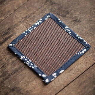 Buddha Gift Mini Lucky Cat Kitten Tea Pet Ceramic Home Desk Figurine Decoration With Bamboo Mat