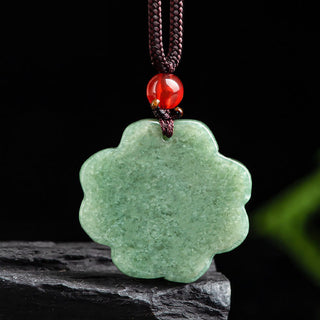 Buddha Gift Natural Lucky Four Leaf Clover Jade Prosperity Necklace Pendant