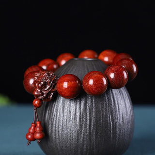 Buddha Gift Rosewood Green Sandalwood Small Leaf Red Sandalwood Dragon Carved Protection Bracelet