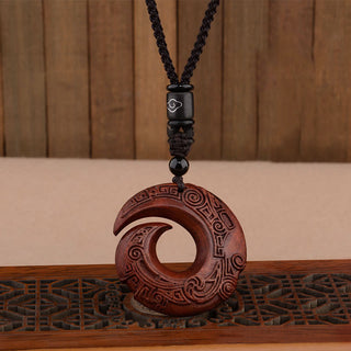 Buddha Gift Small Leaf Red Sandalwood Ebony Wood One's Luck Improves Design Patern Protection Necklace Pendant