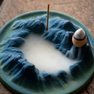 Buddha Gift Creative Mountain River Ceramic Healing Backflow Incense Burner
