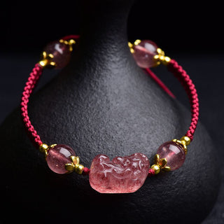 Buddha Gift Natural Strawberry Crystal Pixiu Charm Lucky Red String Bracelet