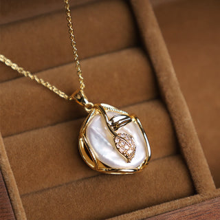 Buddha Gift 18K Gold Plated Copper Natural Baroque Pearl Flower Sincerity Necklace Pendant