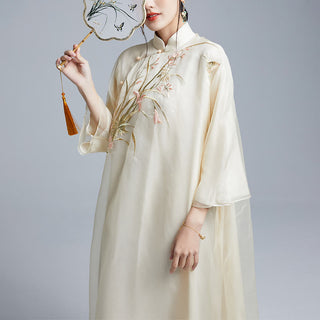 Buddha Gift 100% Mulberry Silk 6 Momme Dress Vintage Flower Butterfly Embroidery Qipao Dress Women's Cheongsam Dress