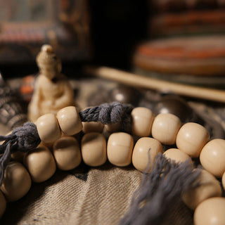Buddha Gift 108 Mala Beads Abelia Biflora Wood Warding Off Evil Spirits Wrist Mala