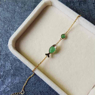 Buddha Gift Green Chalcedony Koi Fish Courage Strength Bracelet