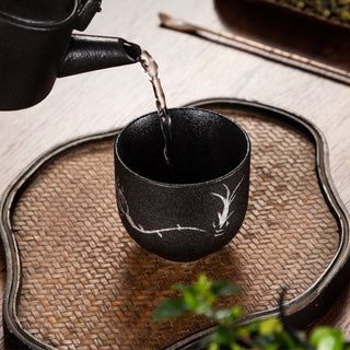 Buddha Gift Hand Painted Lotus Flower Bamboo Chrysanthemum Black Pottery Ceramic Teacup Kung Fu Tea Cup 95ml