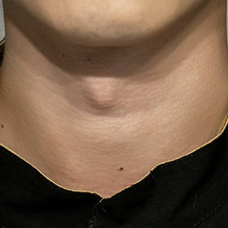 Buddha Gift Frog-Button Chinese Dragon Auspicious Cloud Embroidery Half Sleeve Shirt Cotton Linen Men Clothing