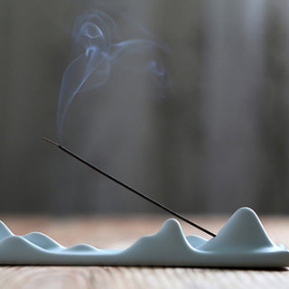 Buddha Gift Mountain Cloud Meditation Balance Incense Holder