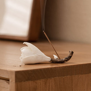 Buddha Gift Gardenia Flower Pattern Ceramic Healing Incense Burner Decoration