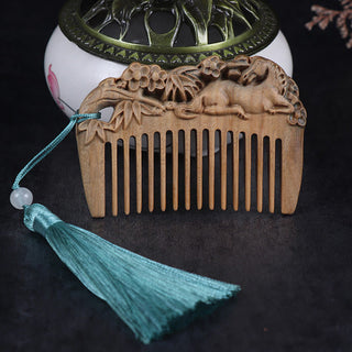 Buddha Gift Green Sandalwood Fox Peony Flower Lotus Engraved Cure Tassel Comb