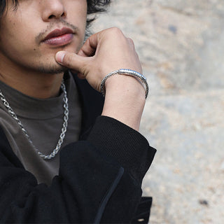 Buddha Gift Tibet Om Mani Padme Hum Engraved Focus Cuff Bracelet Bangle