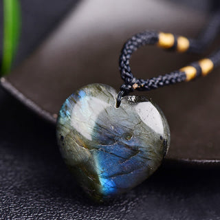Buddha Gift Labradorite Love Heart Support Necklace Pendant