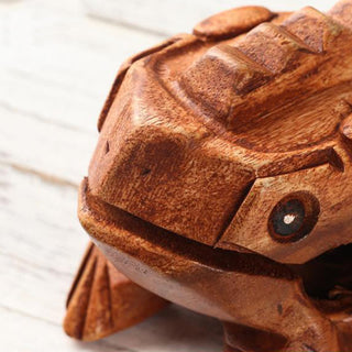 Buddha Gift Handcrafted FengShui Wealth Luck Frog Mini Wooden Croaking Frog Guiro Decoration