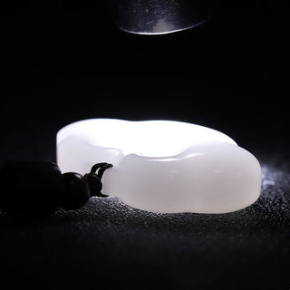 Buddha Gift Tianshan Jade Golden Silk Jade Chinese Lock Charm Abundance Necklace Pendant