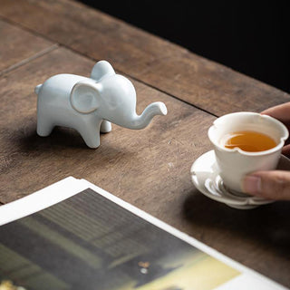 Buddha Gift Small Ceramic Elephant Home Tea Pet Figurine Desk Decoration