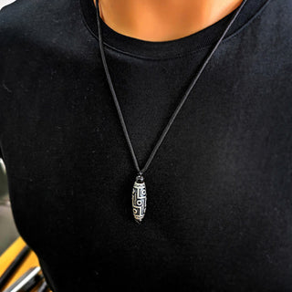 Buddha Gift Tibet Nine-Eye Dzi Bead Pattern Copper Auspicious Clouds Wealth Necklace Pendant